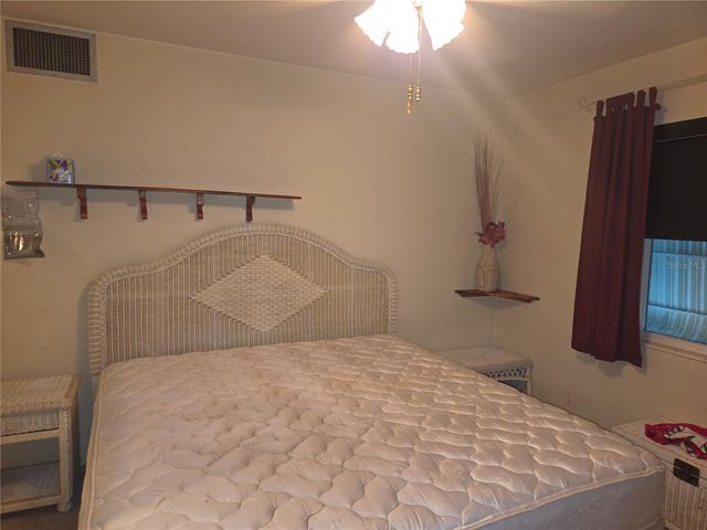 11192 3RD AVENUE, Punta Gorda, FL 33955