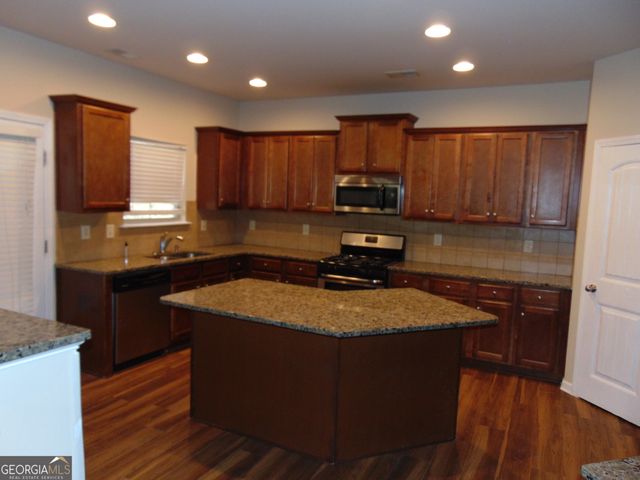 1320 Napa Valley Drive, Lawrenceville, GA 30045