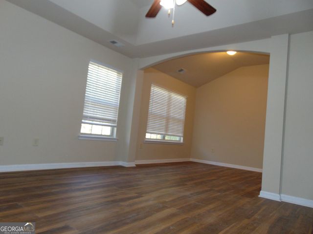 1320 Napa Valley Drive, Lawrenceville, GA 30045