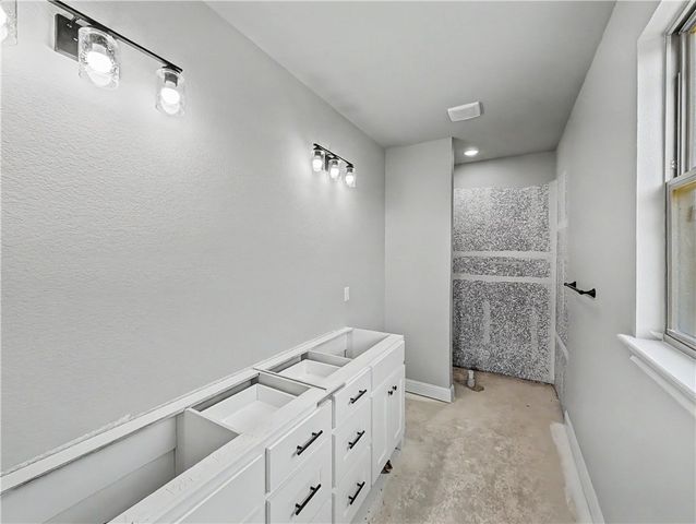 4749 Cowboy Street, Springdale, AR 72762
