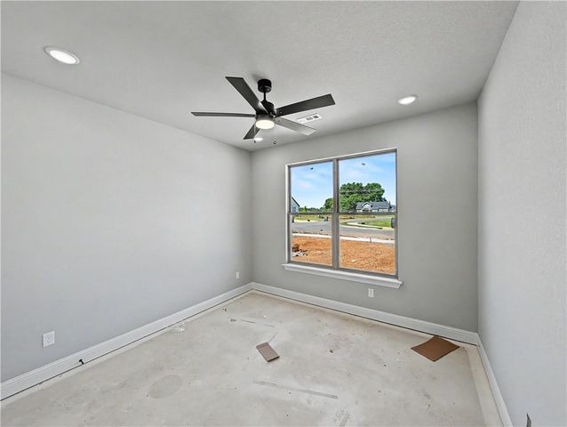 4749 Cowboy Street, Springdale, AR 72762