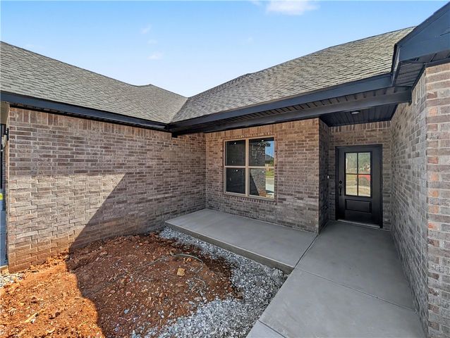 4749 Cowboy Street, Springdale, AR 72762