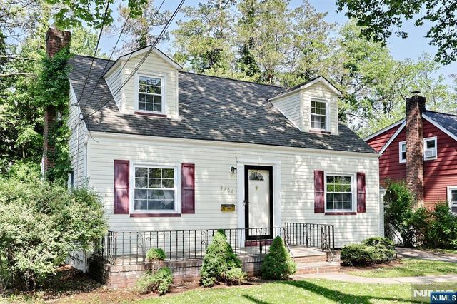 1806 Palisade Avenue, Teaneck, NJ 07666