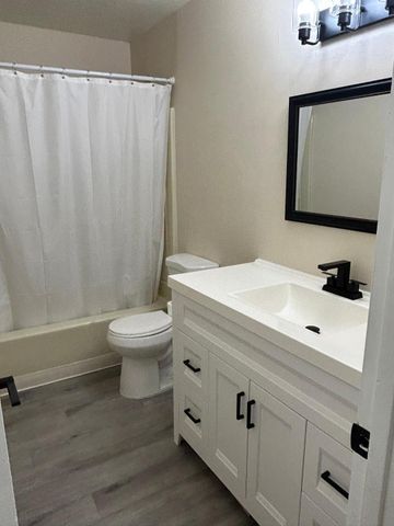 726 E 3rd Avenue, Mesa, AZ 85204