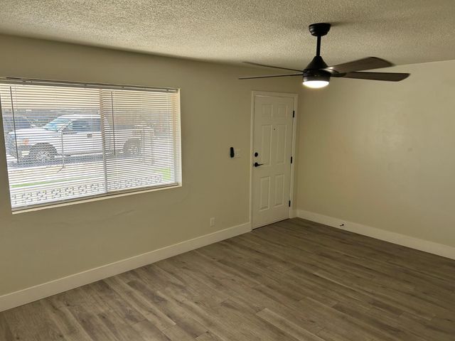 726 E 3rd Avenue, Mesa, AZ 85204