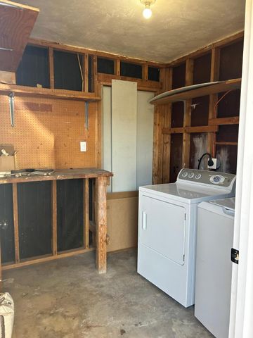 726 E 3rd Avenue, Mesa, AZ 85204