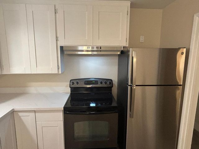 726 E 3rd Avenue, Mesa, AZ 85204