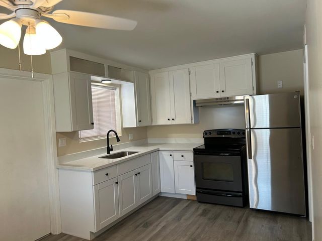 726 E 3rd Avenue, Mesa, AZ 85204