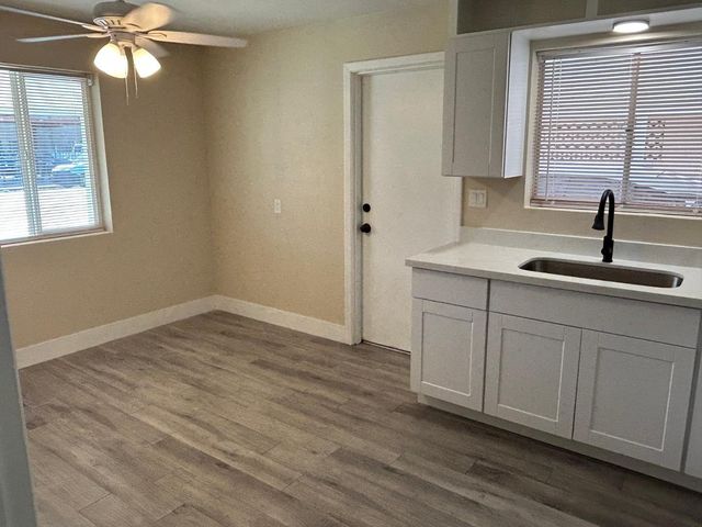 726 E 3rd Avenue, Mesa, AZ 85204