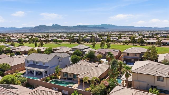 7324 Bugler Swan Way, North Las Vegas, NV 89084