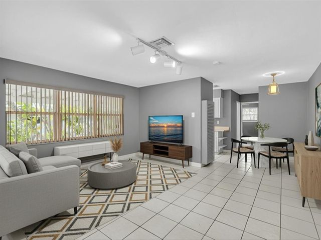 141 NE 30th Court, Wilton Manors, FL 33334