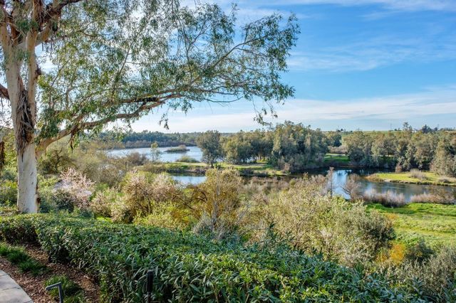 1230 W Moraga Road, Fresno, CA 93711