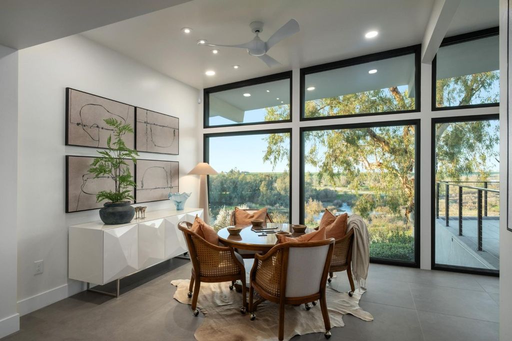 Image 17 of property listing at 1230 W Moraga Road, Fresno, CA 93711