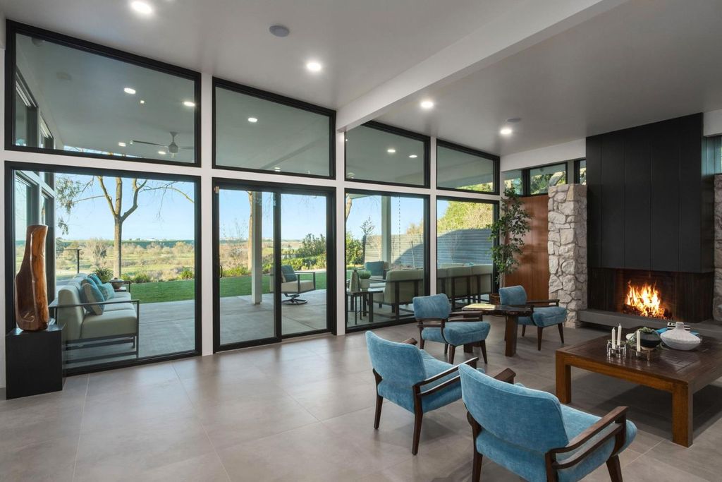 Image 25 of property listing at 1230 W Moraga Road, Fresno, CA 93711