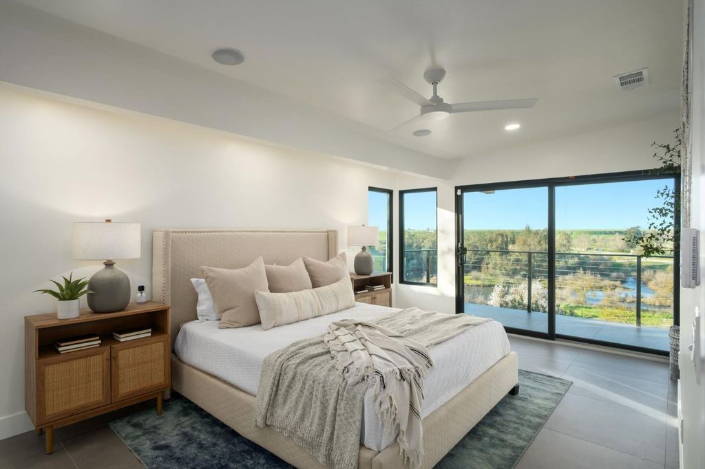 Image 29 of property listing at 1230 W Moraga Road, Fresno, CA 93711