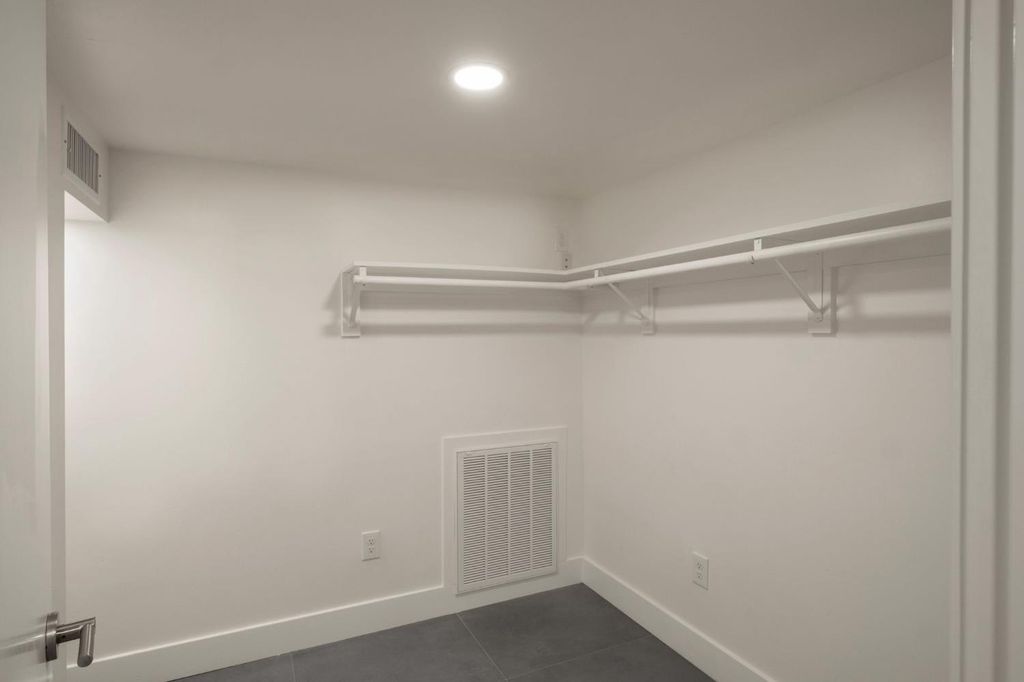 Image 42 of property listing at 1230 W Moraga Road, Fresno, CA 93711