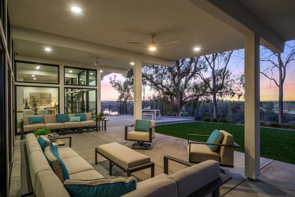 Image 44 of property listing at 1230 W Moraga Road, Fresno, CA 93711