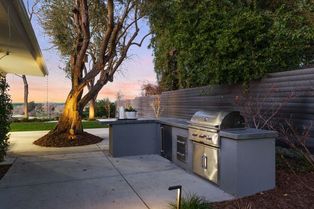 Image 50 of property listing at 1230 W Moraga Road, Fresno, CA 93711