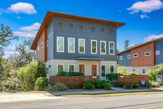 1701 - 2 Metropolitan Boulevard, Tallahassee, FL 32312