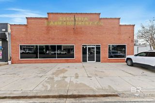 111 W Ridgeley Street, Atmore, AL 36502