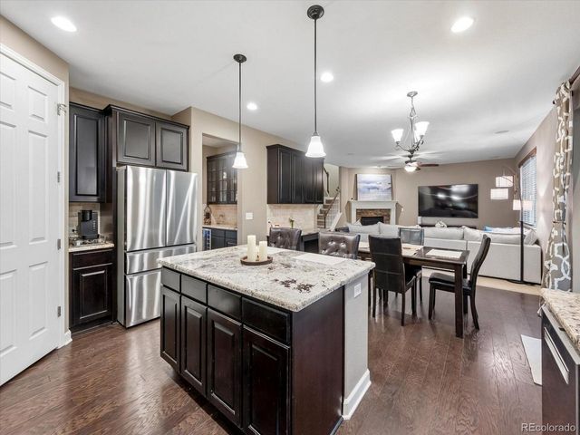 6320 S Langdale Way, Aurora, CO 80016