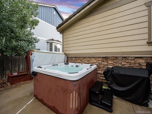 6320 S Langdale Way, Aurora, CO 80016