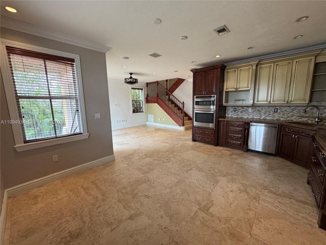 2155 SW 156th Ct, Miami, FL 33185