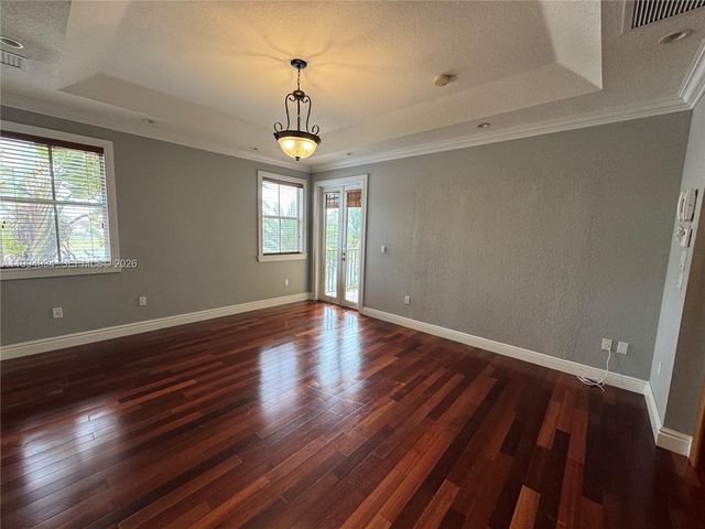 2155 SW 156th Ct, Miami, FL 33185