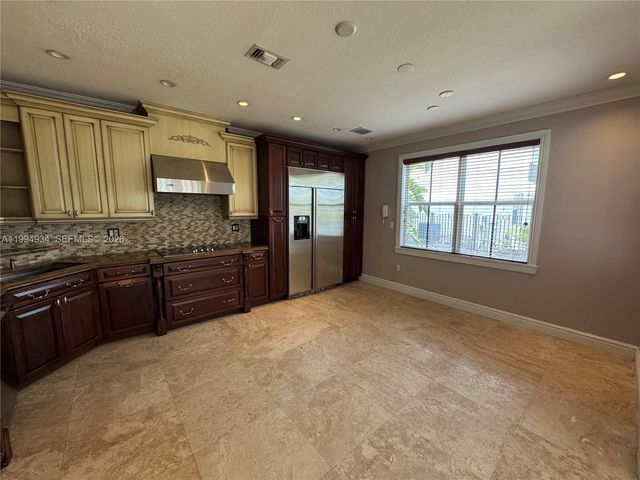 2155 SW 156th Ct, Miami, FL 33185