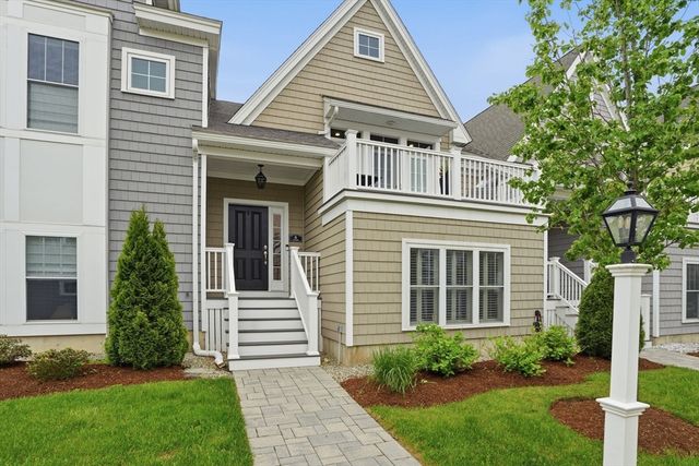 6 Ivy Ln, Plymouth, MA 02360