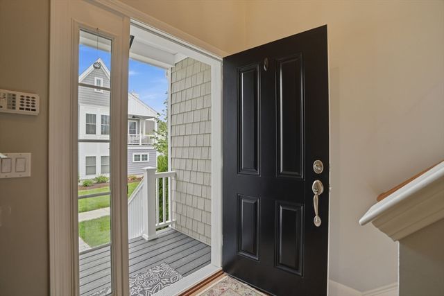 6 Ivy Ln, Plymouth, MA 02360