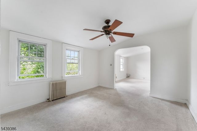 72 Minerva Ave, Hawthorne Boro, NJ 07506