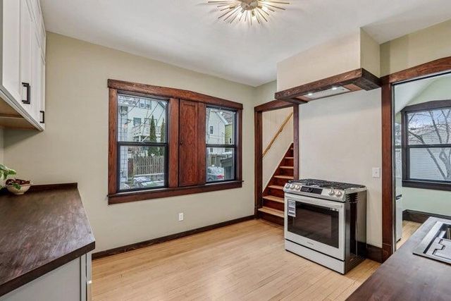 3421 N Fratney STREET, Milwaukee, WI 53212