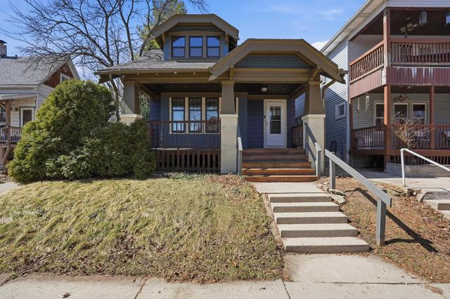 3421 N Fratney STREET, Milwaukee, WI 53212
