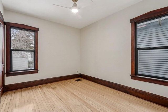 3421 N Fratney STREET, Milwaukee, WI 53212