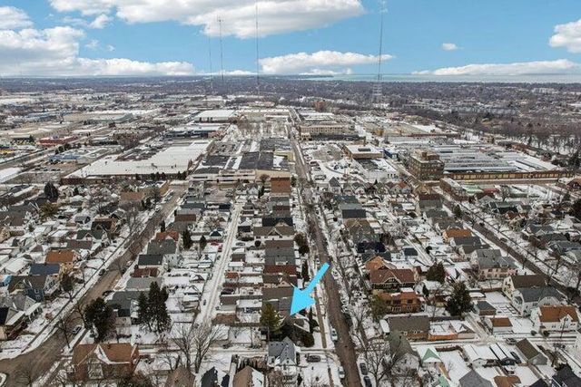 3421 N Fratney STREET, Milwaukee, WI 53212