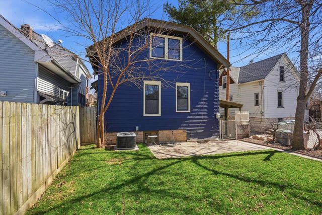 3421 N Fratney STREET, Milwaukee, WI 53212