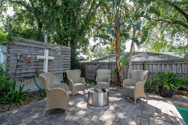 2623 GABLES DRIVE, Eustis, FL 32726