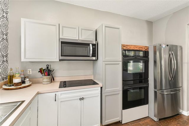 2623 GABLES DRIVE, Eustis, FL 32726