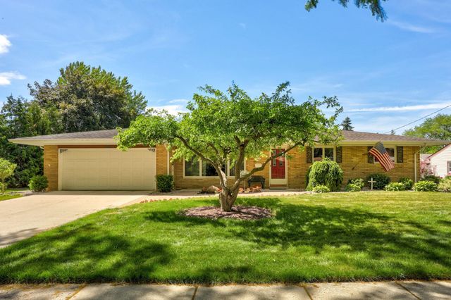 629 Eastgate Drive, Frankenmuth, MI 48734
