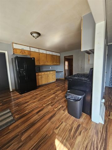 8991 W 1 Mile Road, Hesperia, MI 49421