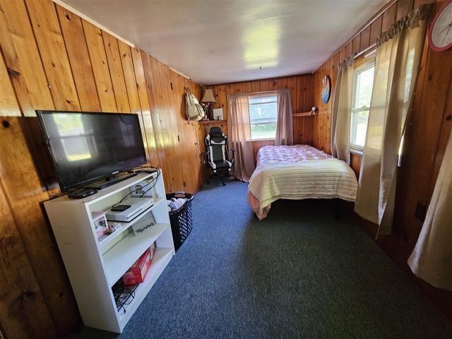 8991 W 1 Mile Road, Hesperia, MI 49421