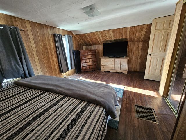 8991 W 1 Mile Road, Hesperia, MI 49421