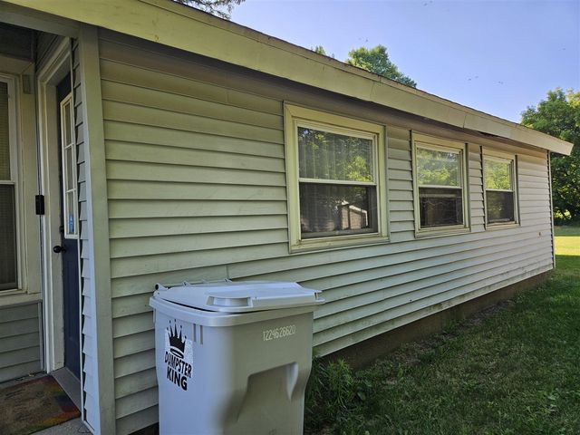 8991 W 1 Mile Road, Hesperia, MI 49421