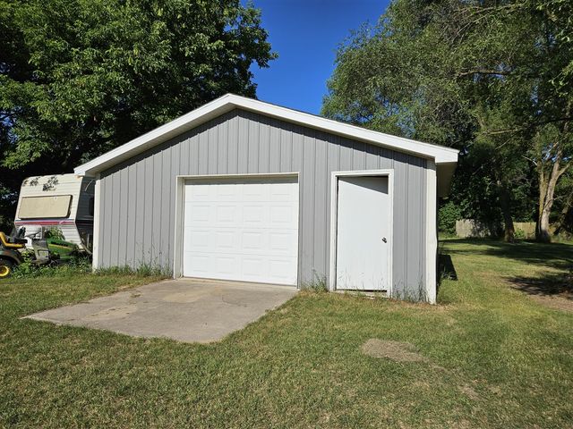 8991 W 1 Mile Road, Hesperia, MI 49421