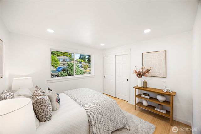 18217 62nd Avenue NE, Kenmore, WA 98028