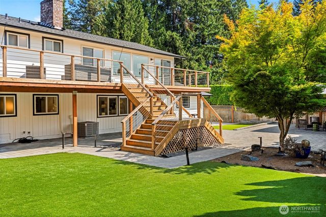 18217 62nd Avenue NE, Kenmore, WA 98028