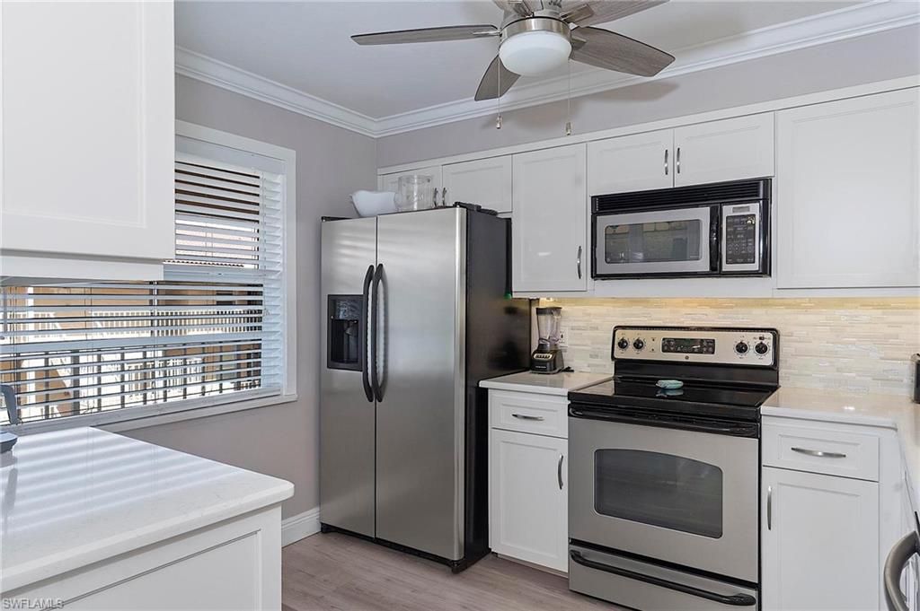 1051 Foxfire LN 307, NAPLES, FL 34104 — photo 3