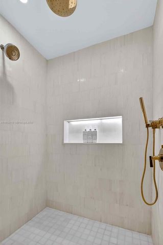 700 NE 24th St 3007, Miami, FL 33137