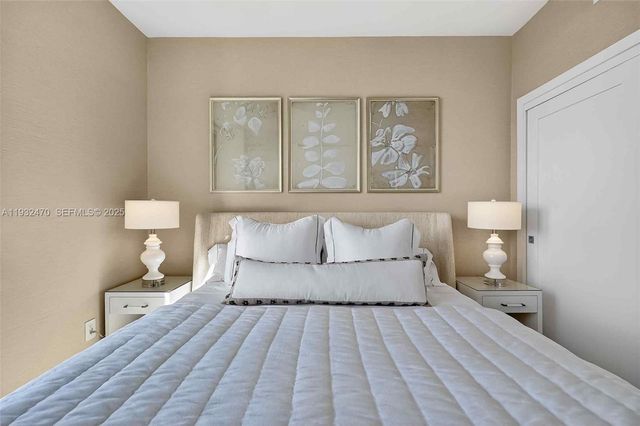 700 NE 24th St 3007, Miami, FL 33137